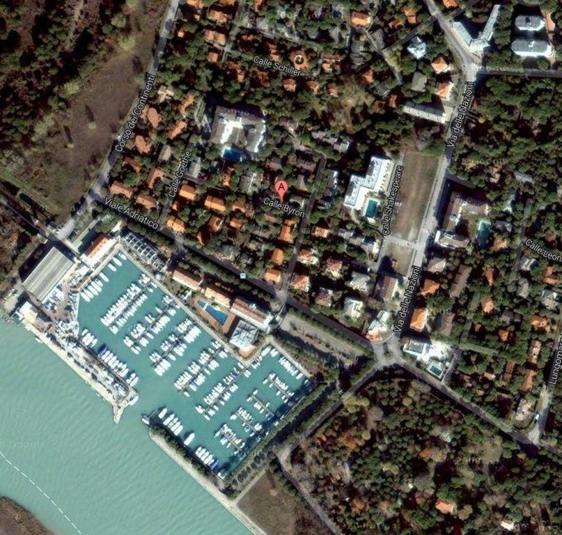 Lignano Riviera Villa Economica لينانو سابيادورو المظهر الخارجي الصورة